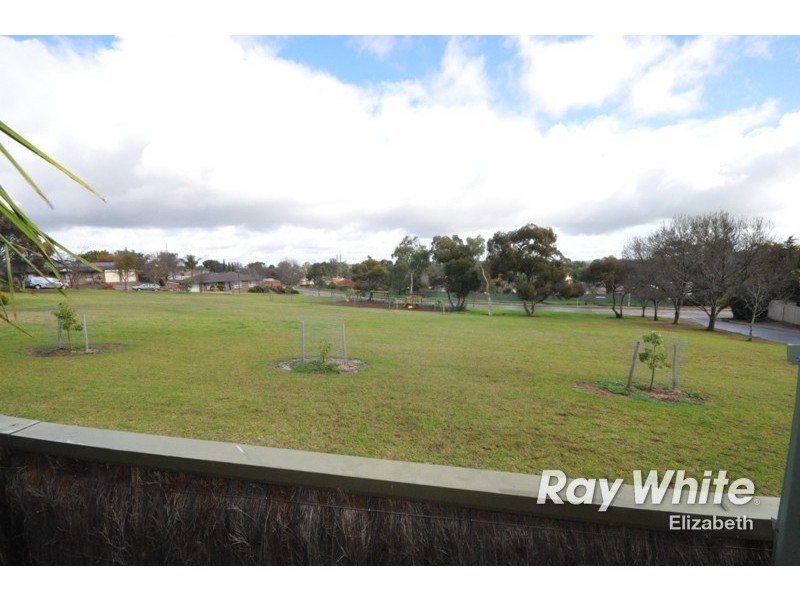 2 Willow Garden, Hillbank SA 5112