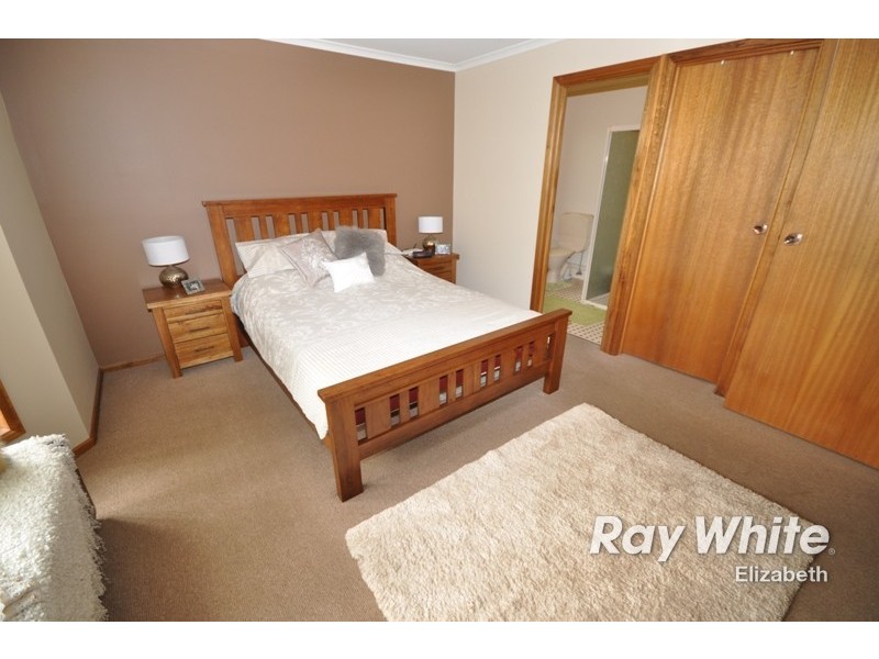 2 Willow Garden, Hillbank SA 5112