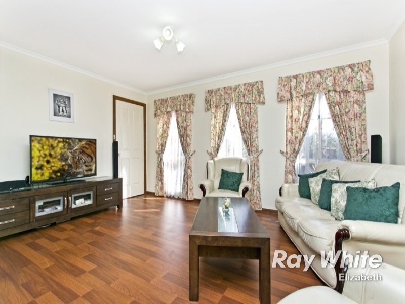 54 Pacific Boulevard, Hillbank SA 5112