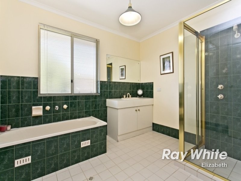 54 Pacific Boulevard, Hillbank SA 5112