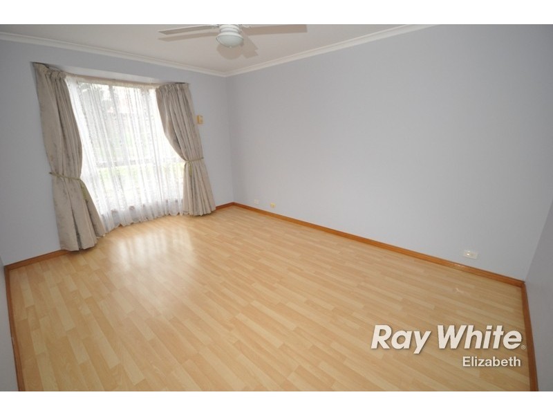 4 Cuneo Place, Golden Grove SA 5125