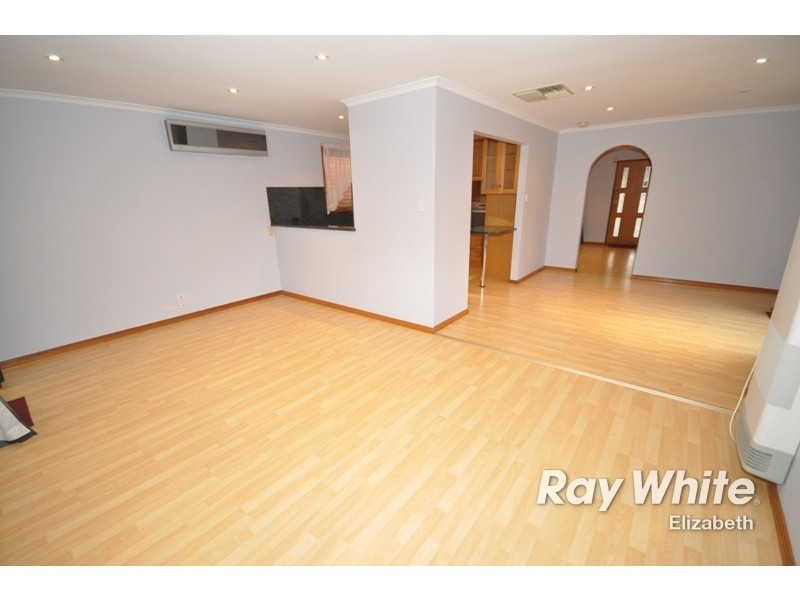 4 Cuneo Place, Golden Grove SA 5125