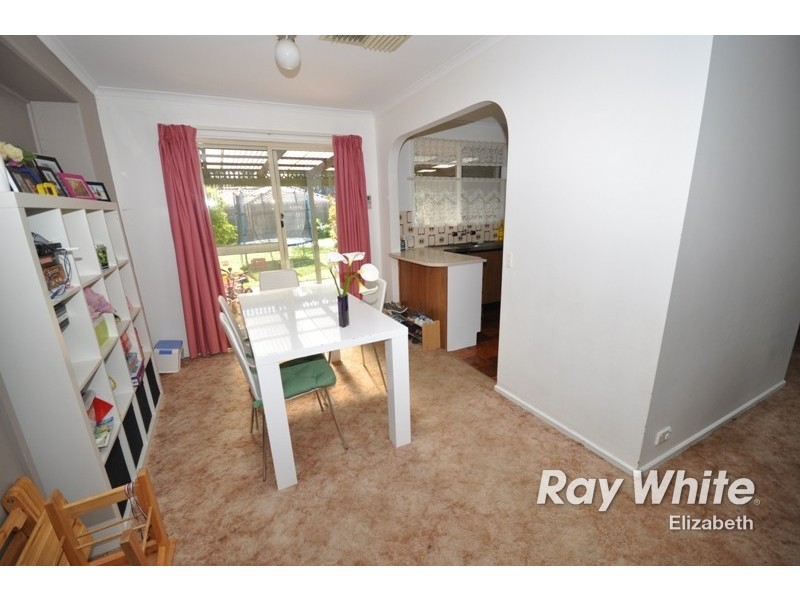 14 Damian Drive, Salisbury Heights SA 5109