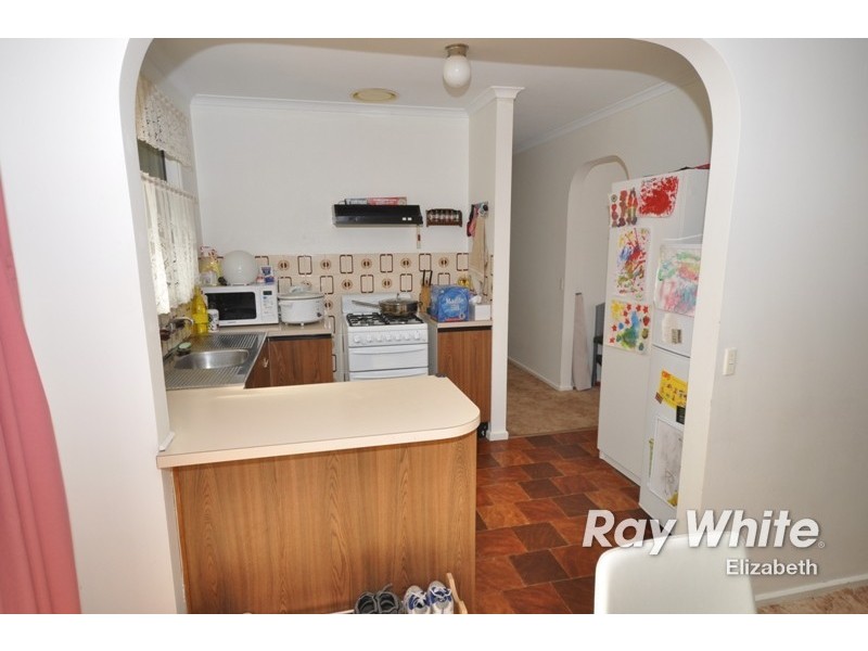 14 Damian Drive, Salisbury Heights SA 5109