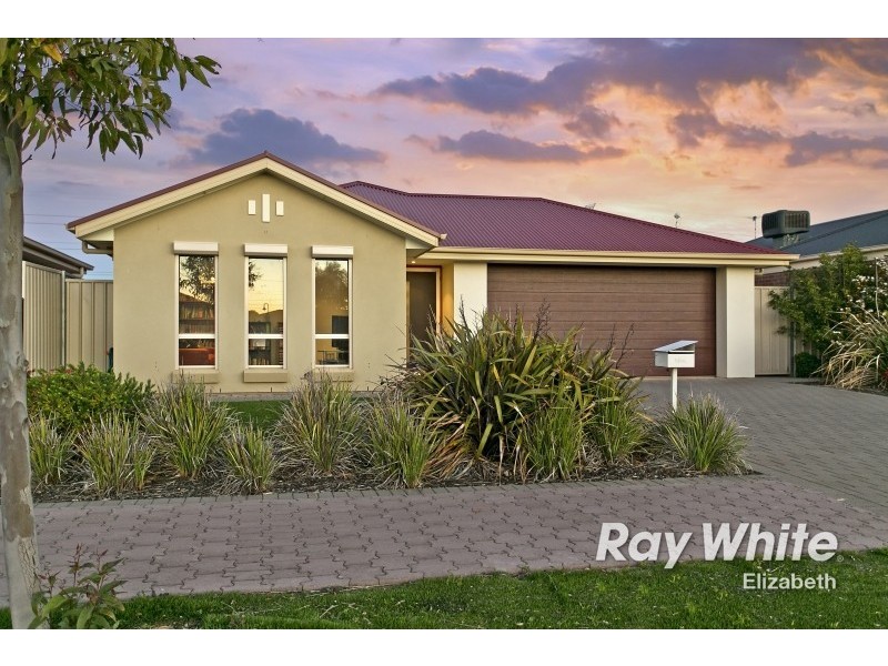 24 The Boulevard, Parafield Gardens SA 5107