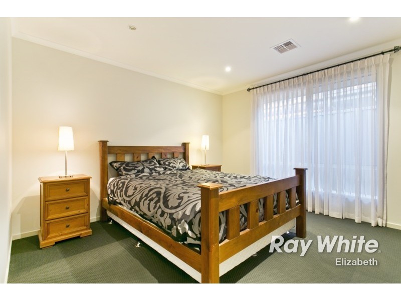 24 The Boulevard, Parafield Gardens SA 5107