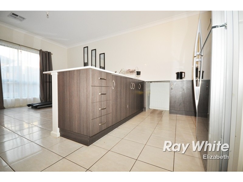 8 Rollings Way, Blakeview SA 5114