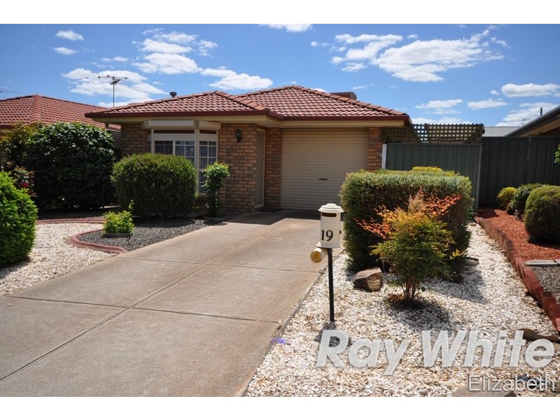19 Blakeview Boulevard, Blakeview SA 5114
