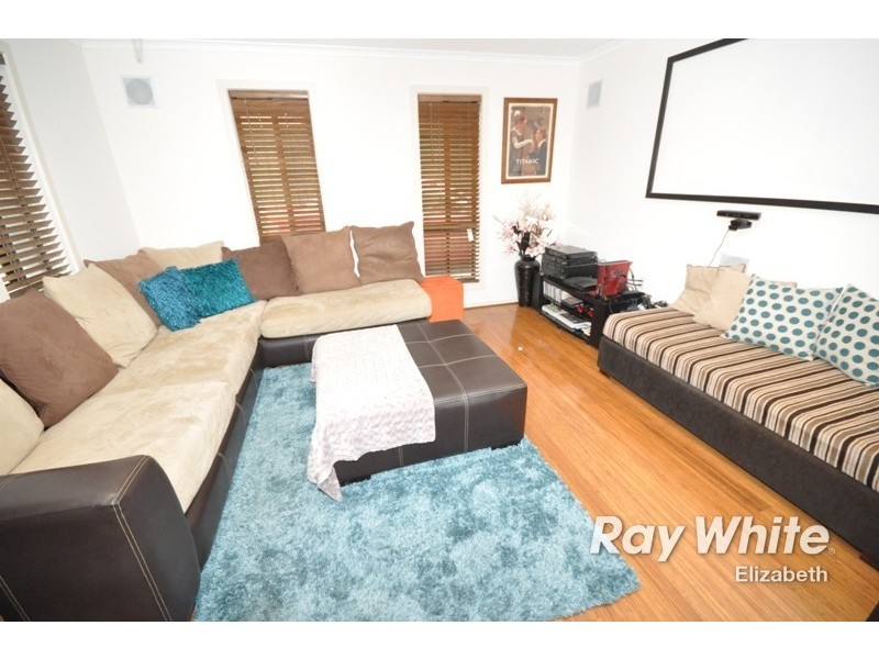 5 Matthew Rise, Blakeview SA 5114