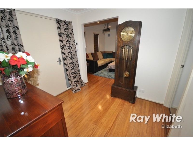 5 Matthew Rise, Blakeview SA 5114