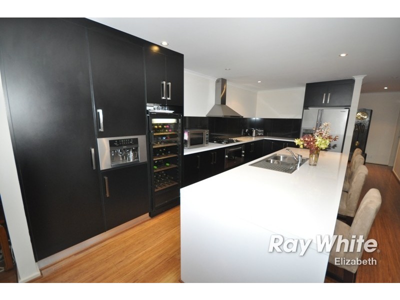 5 Matthew Rise, Blakeview SA 5114