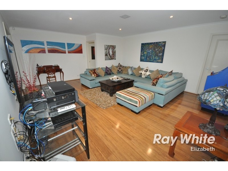 5 Matthew Rise, Blakeview SA 5114