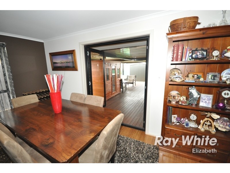 5 Matthew Rise, Blakeview SA 5114