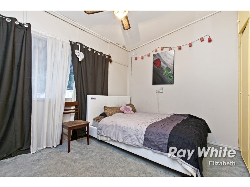 6 Tolmer Road, Elizabeth Park SA 5113