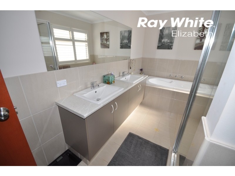 5 Adamson Street, Blakeview SA 5114
