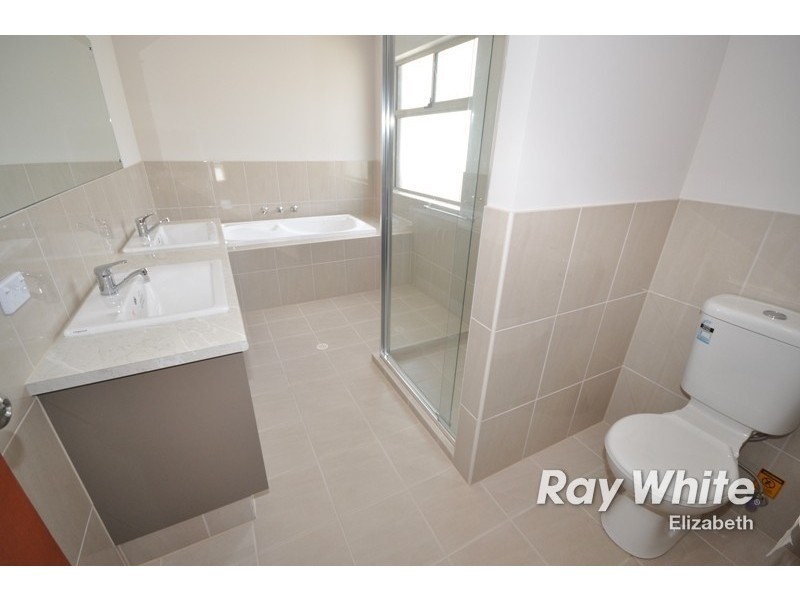5 Adamson Street, Blakeview SA 5114
