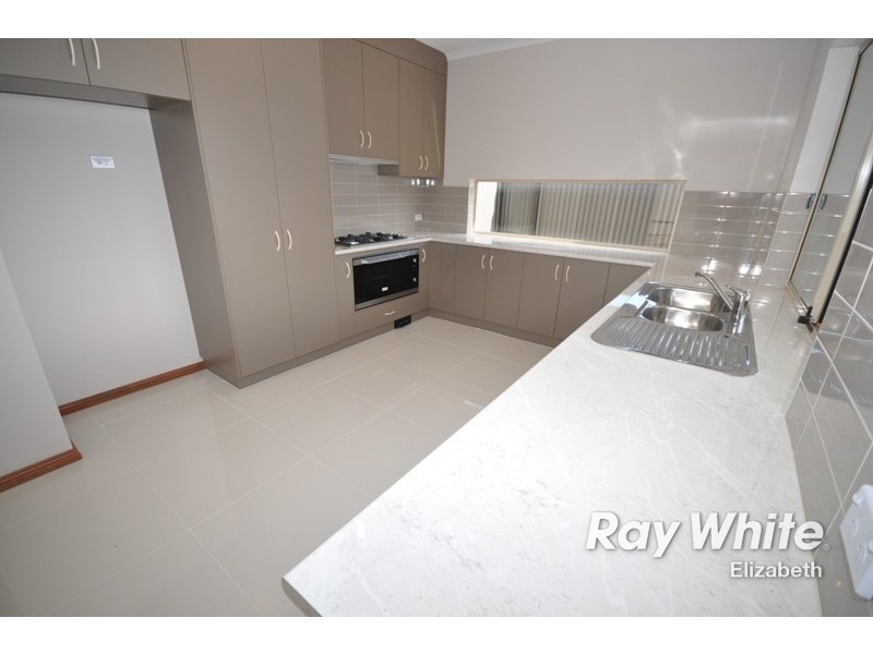 5 Adamson Street, Blakeview SA 5114