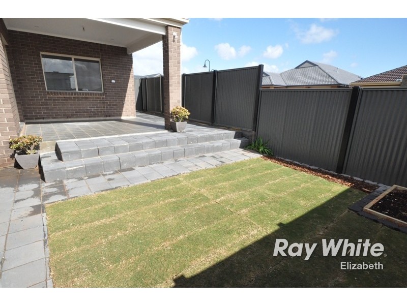 5 Adamson Street, Blakeview SA 5114