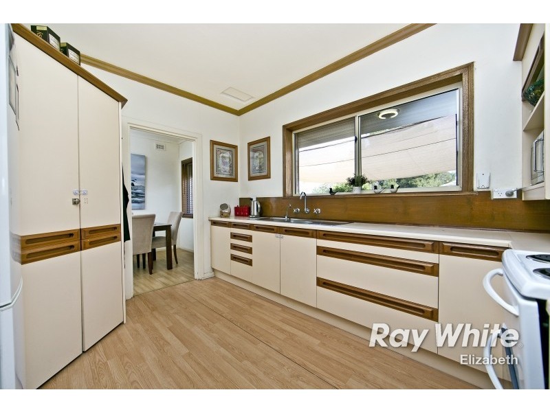 205 Main North Road, Elizabeth Grove SA 5112