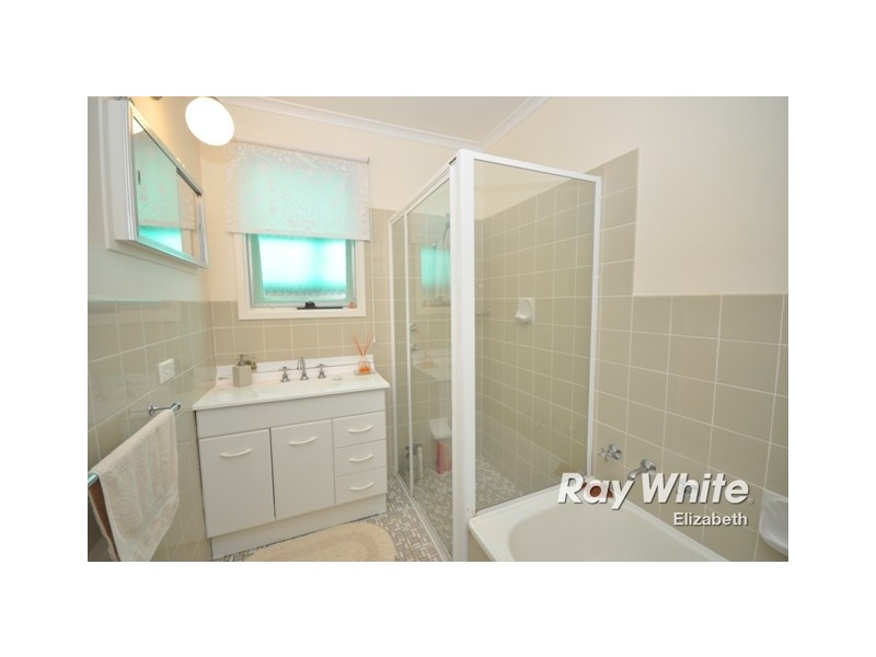 26 Cavenagh Street, Elizabeth Downs SA 5113