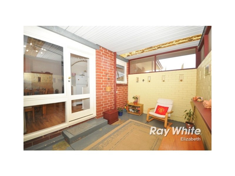 26 Cavenagh Street, Elizabeth Downs SA 5113