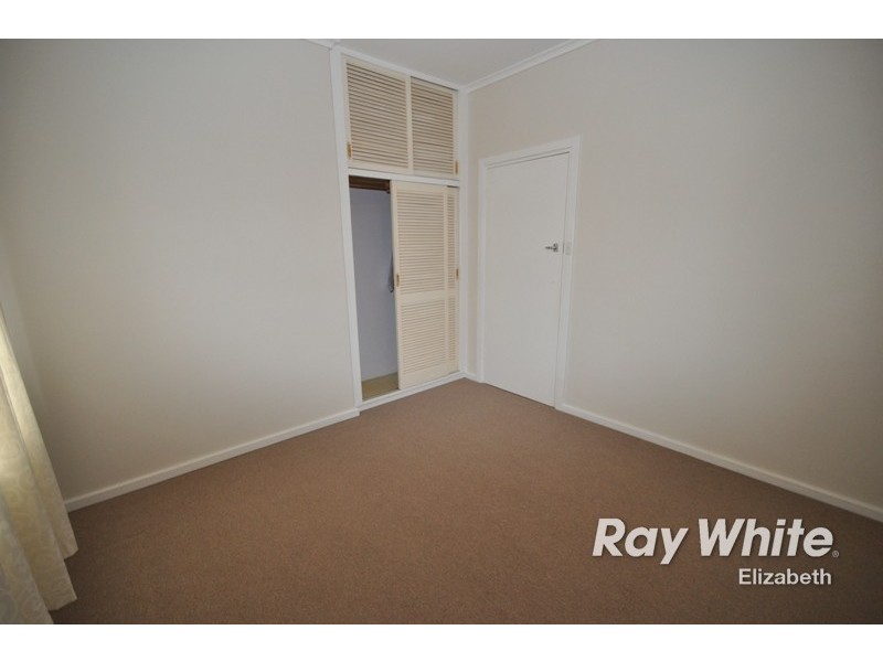25 Fairfield Road, Elizabeth Grove SA 5112