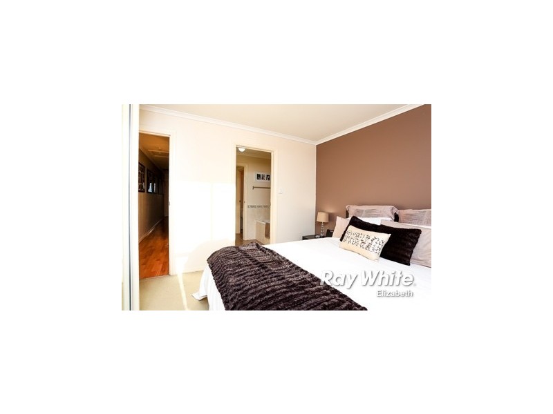 6 Oxford Court, Elizabeth Park SA 5113