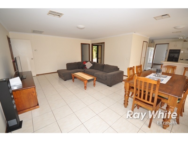 7 Argyle Walk, Hillbank SA 5112