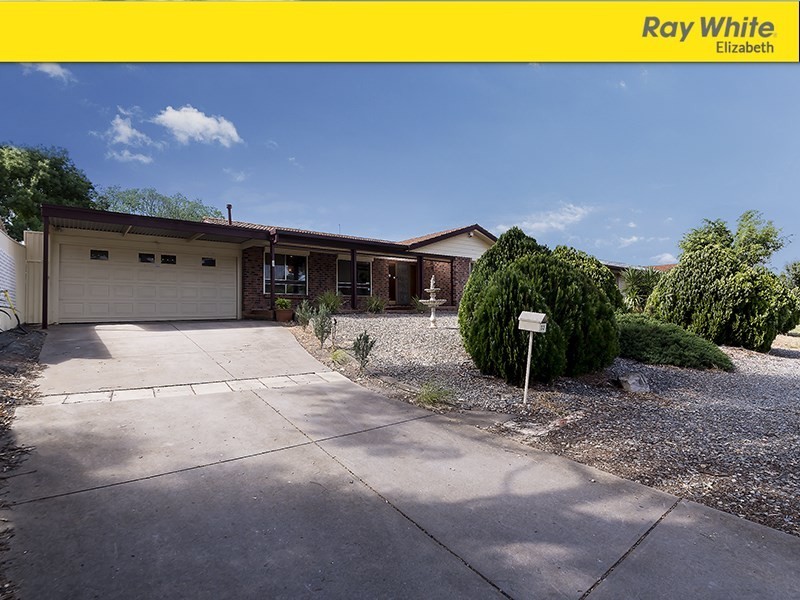 33 Hawker Crescent, Elizabeth East SA 5112