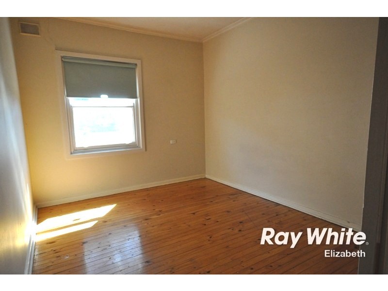 23 Twyford Street, Elizabeth Grove SA 5112