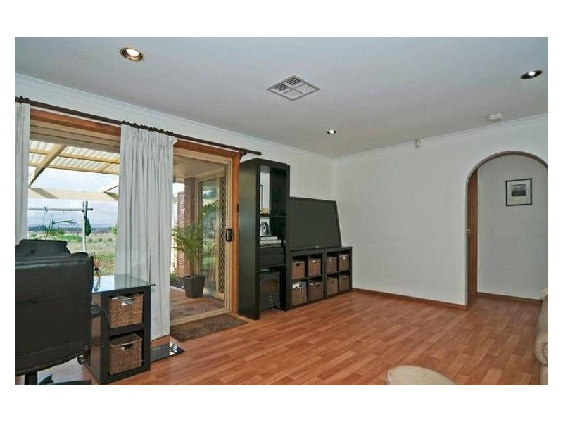 111 Julian Road (Macdonald Park), Macdonald Park SA 5121