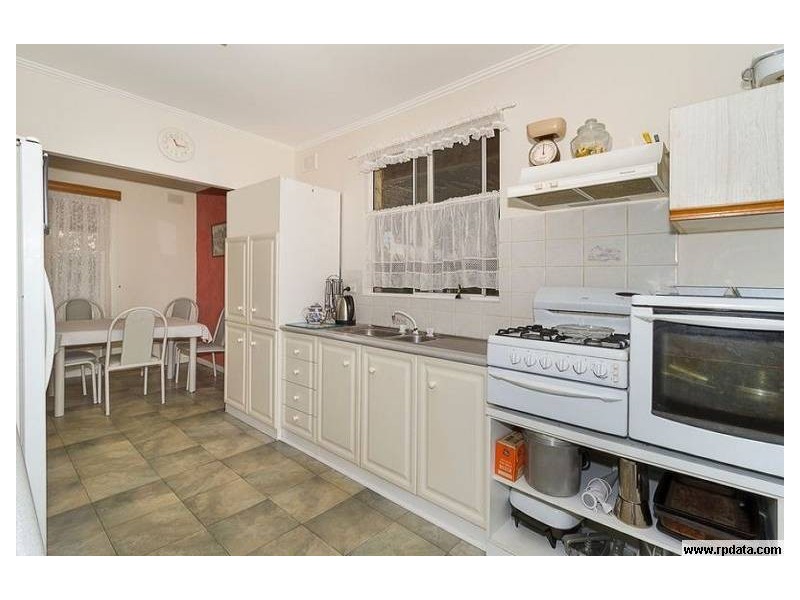 6 Forrestall Road, Elizabeth Downs SA 5113