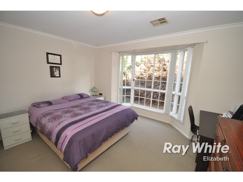 17 Rosebank Crescent, Hillbank SA 5112