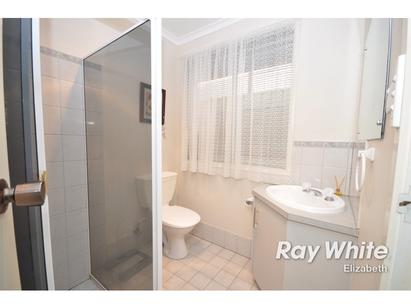 17 Rosebank Crescent, Hillbank SA 5112