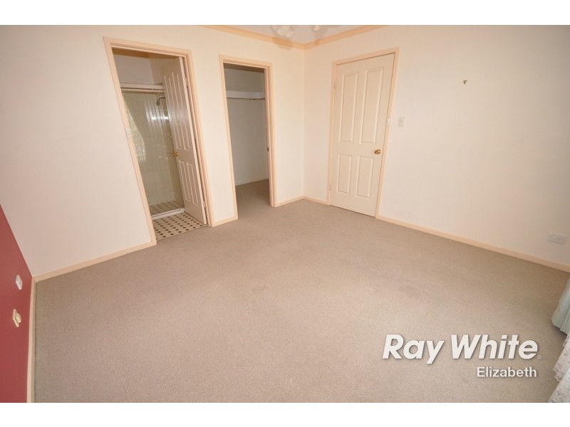 26 Pacific Boulevard, Hillbank SA 5112