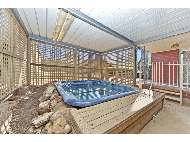 1 Phelps Street, Elizabeth East SA 5112