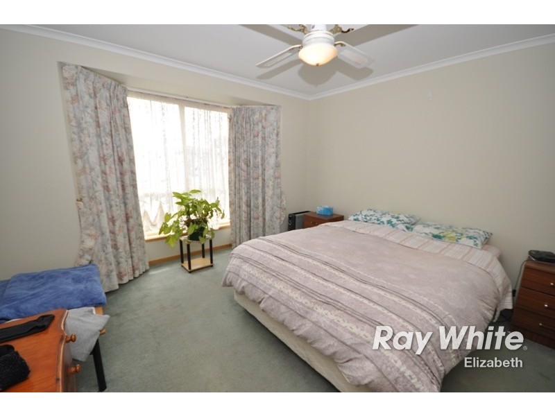 6 Chestnut Grove, Hillbank SA 5112