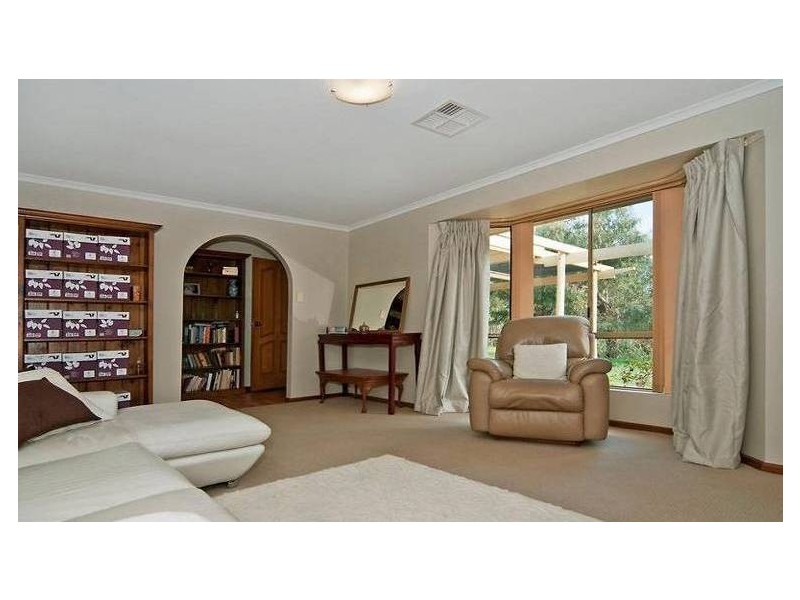 44 Julian Road, Macdonald Park SA 5121