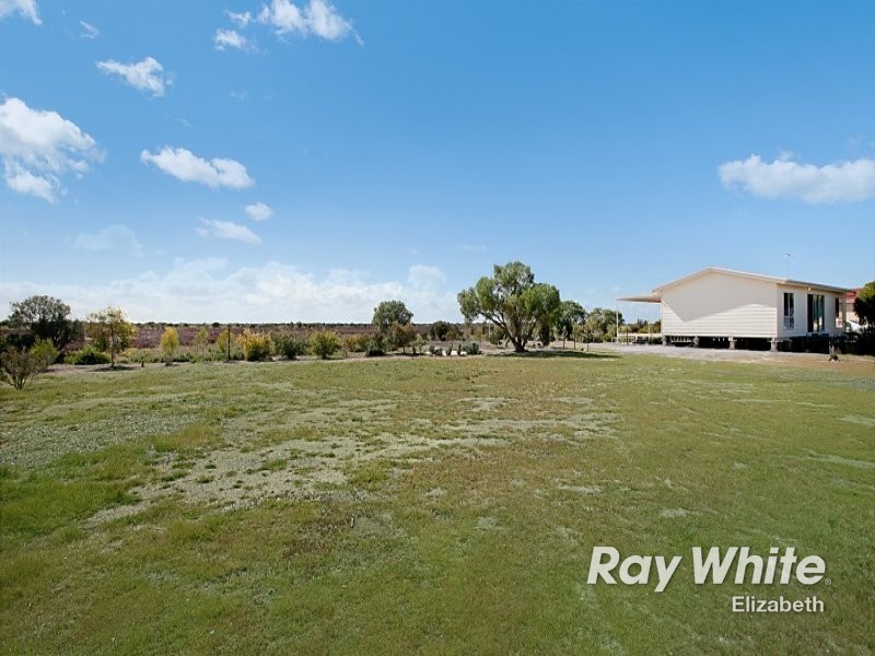 3 Pelican Court, Thompson Beach SA 5501