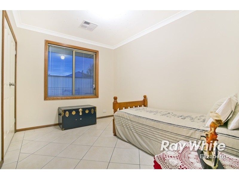 5 Greenlea Court., Munno Para West SA 5115
