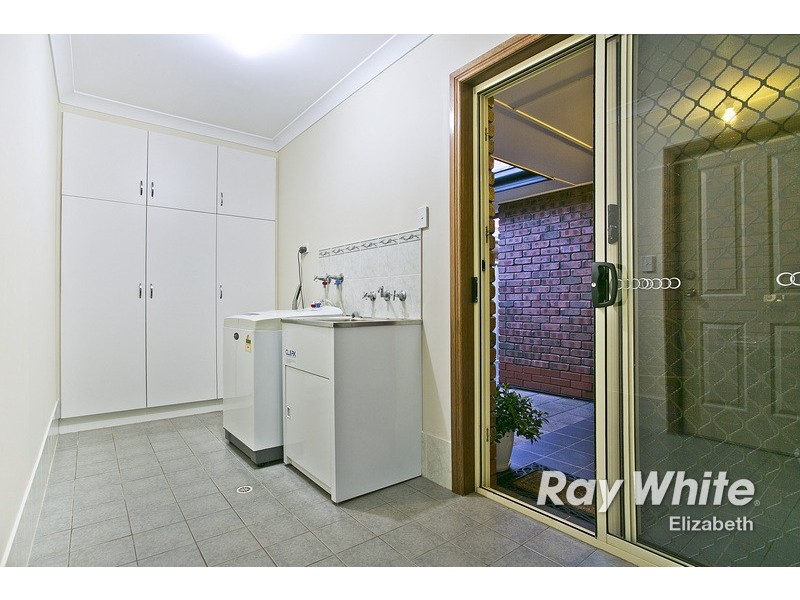 5 Greenlea Court., Munno Para West SA 5115