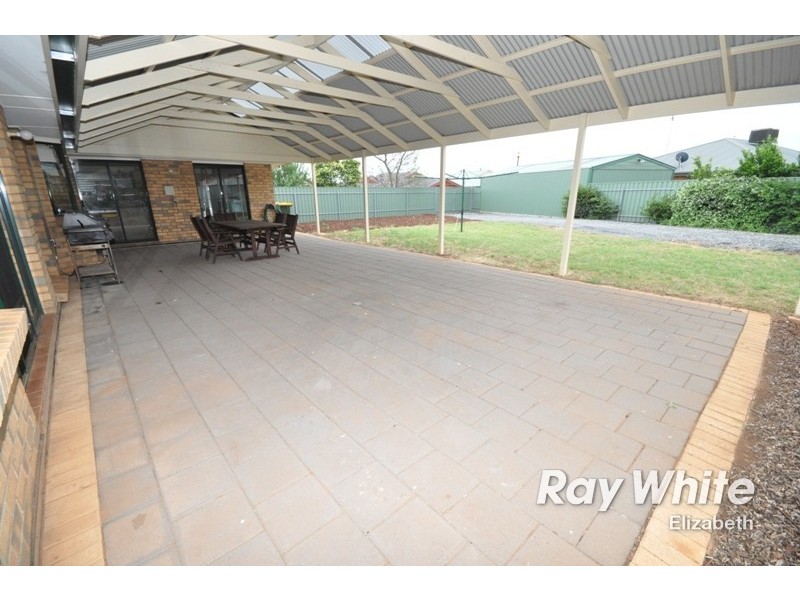 24 Omega Drive, Blakeview SA 5114