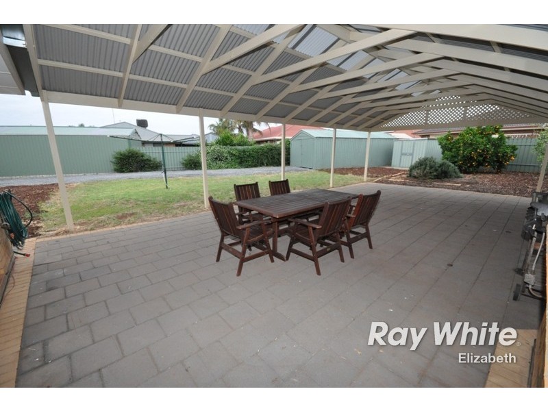 24 Omega Drive, Blakeview SA 5114