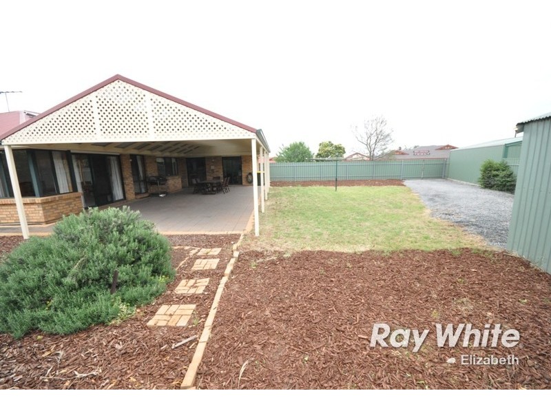 24 Omega Drive, Blakeview SA 5114