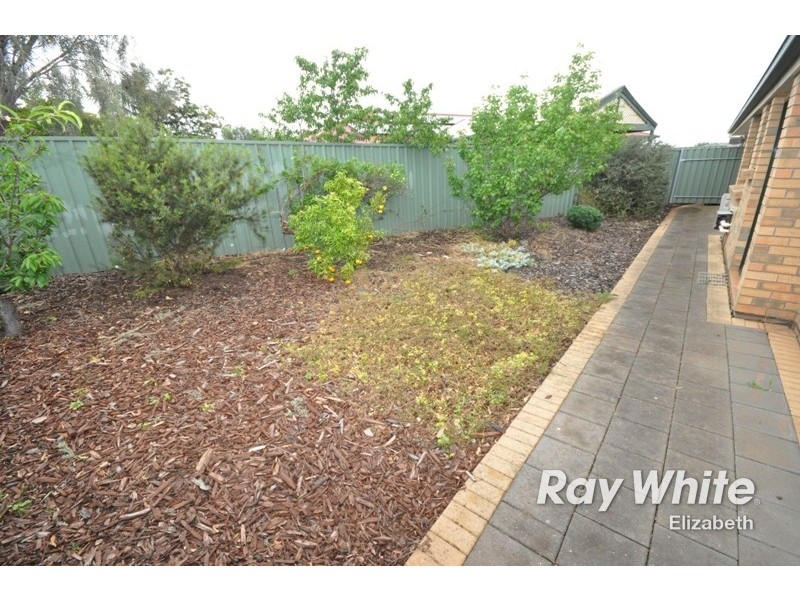 24 Omega Drive, Blakeview SA 5114