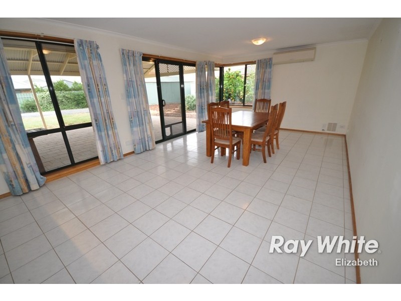 24 Omega Drive, Blakeview SA 5114