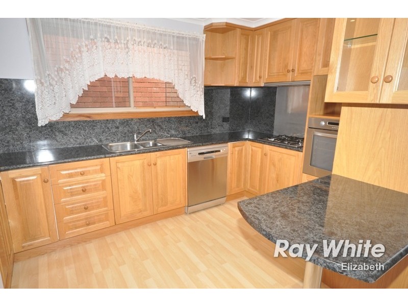 4 Cuneo Place., Golden Grove SA 5125