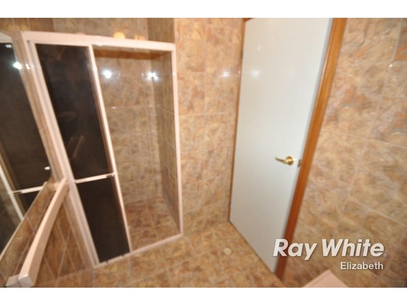 4 Cuneo Place., Golden Grove SA 5125