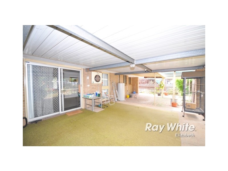 22 Dauntless Crescent, Elizabeth Downs SA 5113