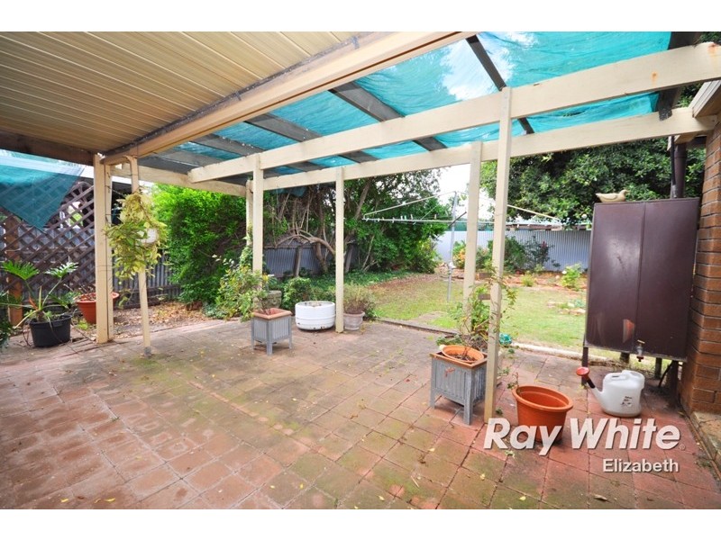 22 Dauntless Crescent, Elizabeth Downs SA 5113